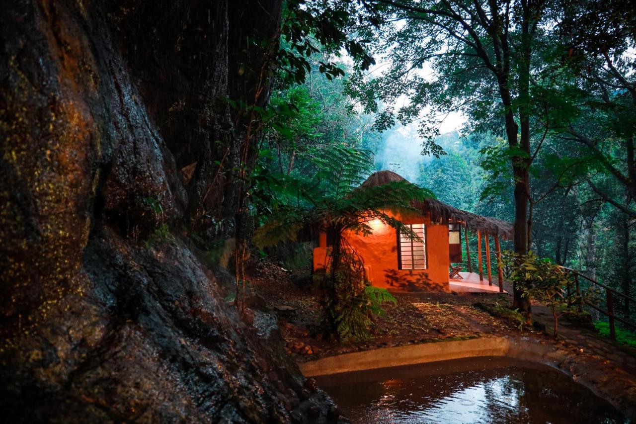 Golden Fern Resort Kanthalloor Kültér fotó
