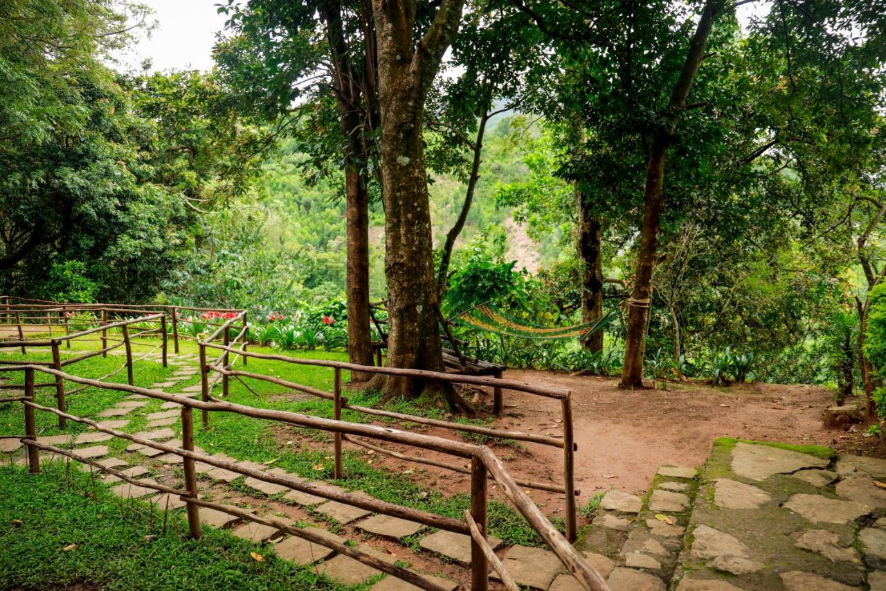 Golden Fern Resort Kanthalloor Kültér fotó
